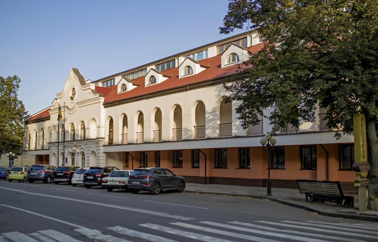 Remarkable Appartments In Town Center Połtawa Zewnętrze zdjęcie